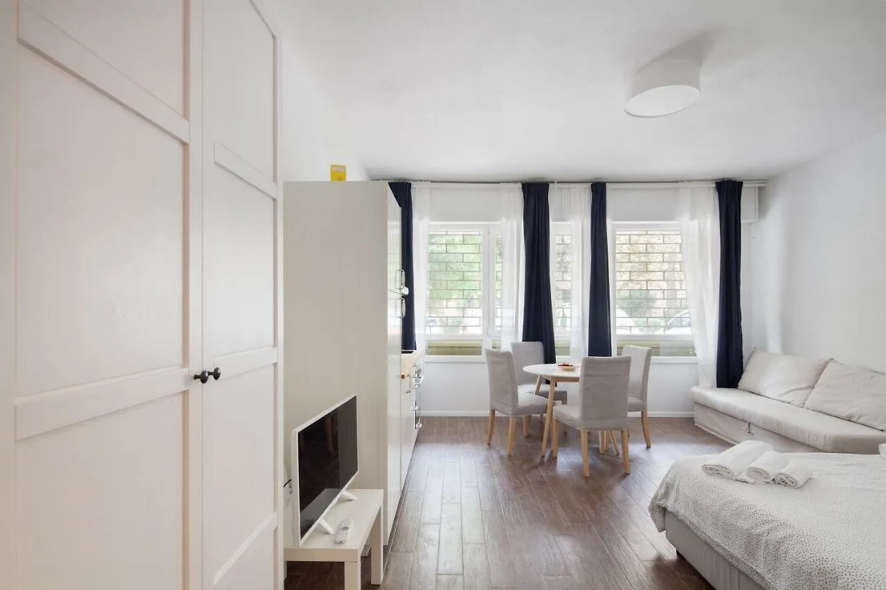 Perfetta Casa Molina 3 Daire Bolonya 0*,